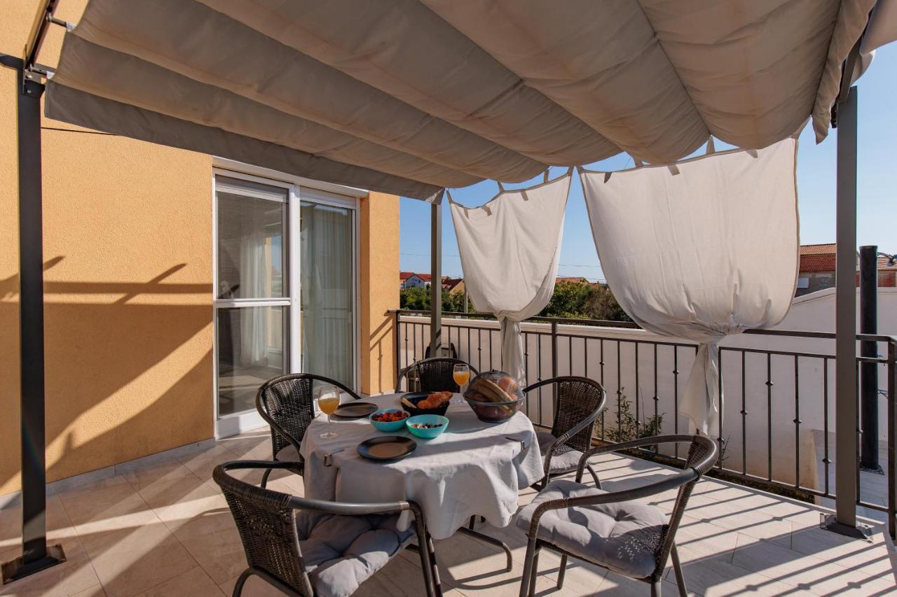 Villa Family And Friends Private Heated Pool With Jacuzzi Zadar Exterior foto