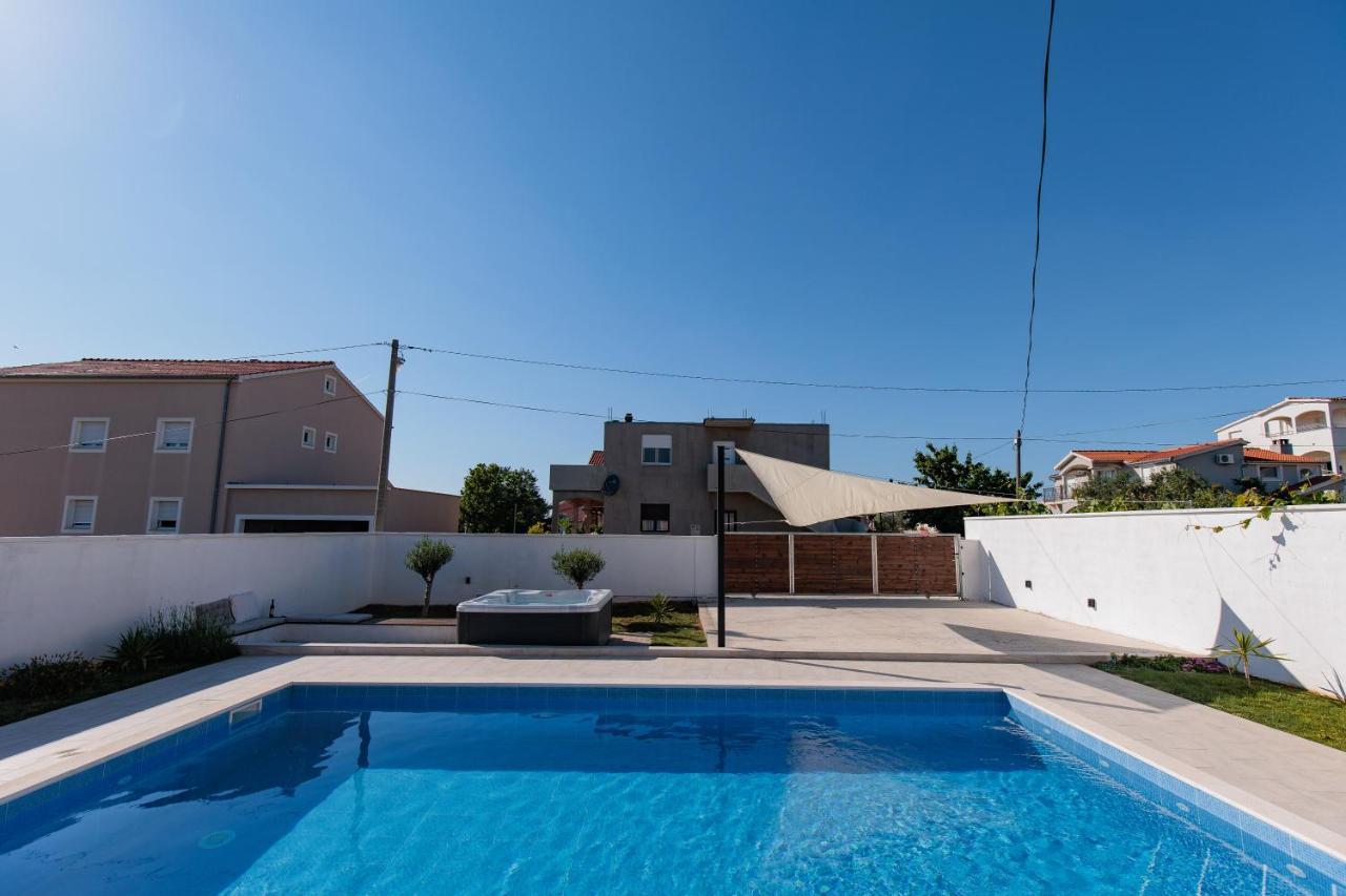Villa Family And Friends Private Heated Pool With Jacuzzi Zadar Exterior foto