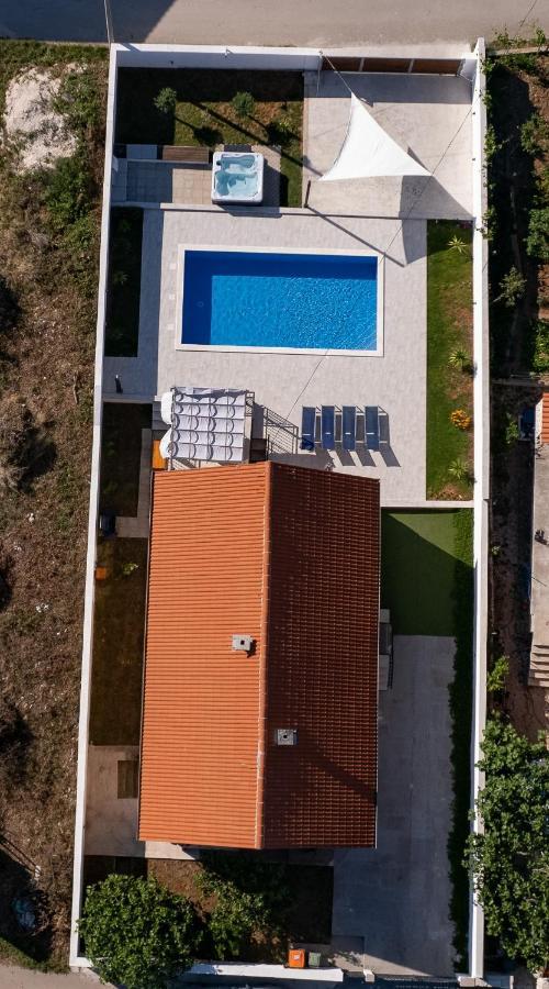 Villa Family And Friends Private Heated Pool With Jacuzzi Zadar Exterior foto